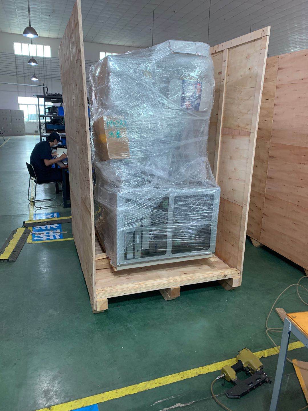 精密仪器包装箱